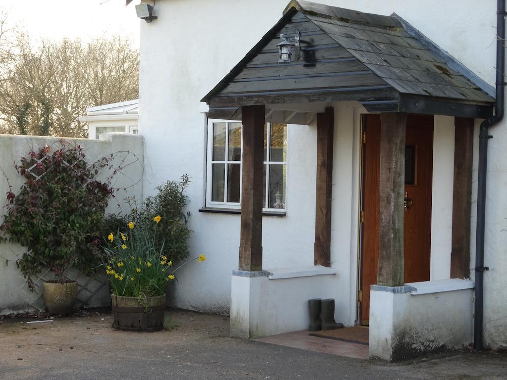 Bed and Breakfast Hunters Croft Sway Exterior foto